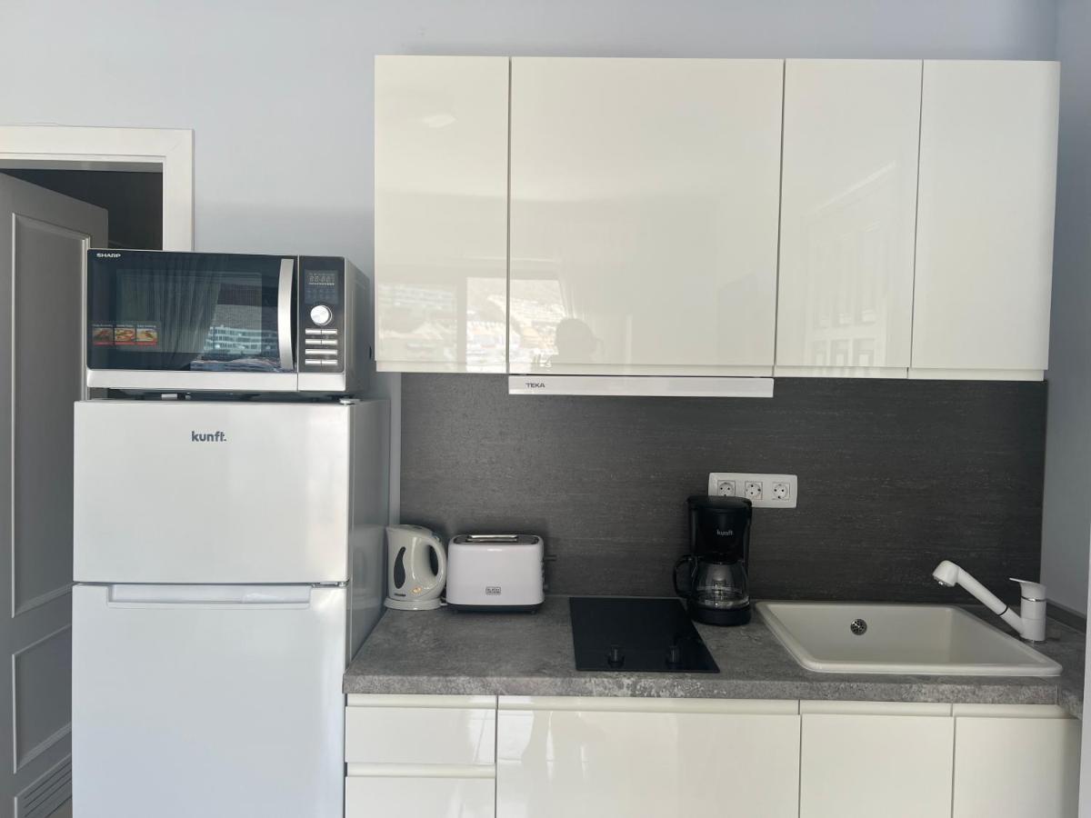 Studio With Fantastic Sea View In Los Gigantes 圣地亚哥港 外观 照片